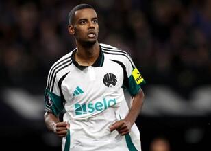 PSG’den Isak’a 100 milyon euro!