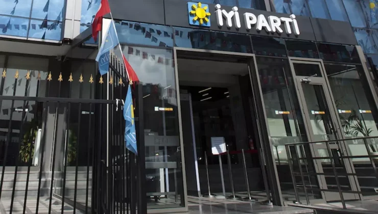Karacabey Belediye Başkanı Fatih Karabatı, İYİ Parti’den istifa etti