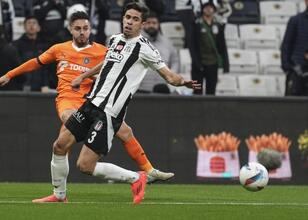 MAÇ ÖZETİ İZLE: Beşiktaş 0-2 Başakşehir maçı özeti ve golleri izle
