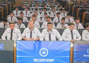 UEFA, Gençlik Ligi’nde yarı final oynayan futbolcular için kariyer eğitimi düzenledi