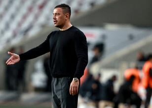 Başakşehir’de Fenerbahçe öncesi tek eksik