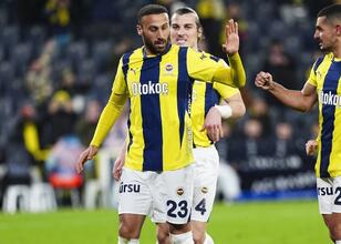Cenk Tosun için Fenerbahçe defteri kapanıyor!