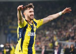 Fenerbahçe’de İsmail Yüksek, Mourinho kalırsa ayrılmak istiyor!