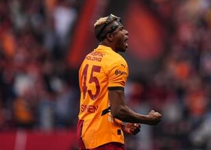 Galatasaray’a 2 Osimhen parası gelecek!