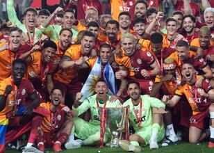 Galatasaray’da futbolculara dev prim!