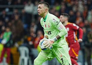 Galatasaray’da Muslera’ya ‘Kal’ denmeyecek!