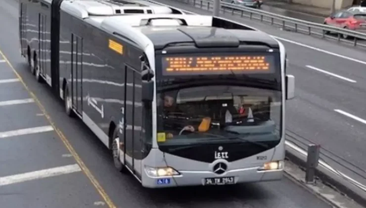 İstanbul Okmeydanı’nda metrobüste yangın çıktı