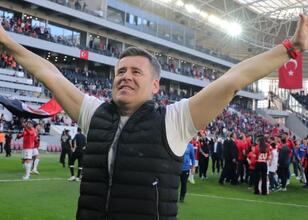 İzmir’in Hüseyin Eroğlu gururu