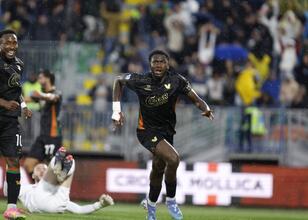 MAÇ ÖZETİ İZLE: Venezia 2-1 Fiorentina maçı özeti ve golleri izle
