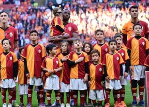 Osimhen: ‘5 maç boyunca her şeyimi vereceğim’