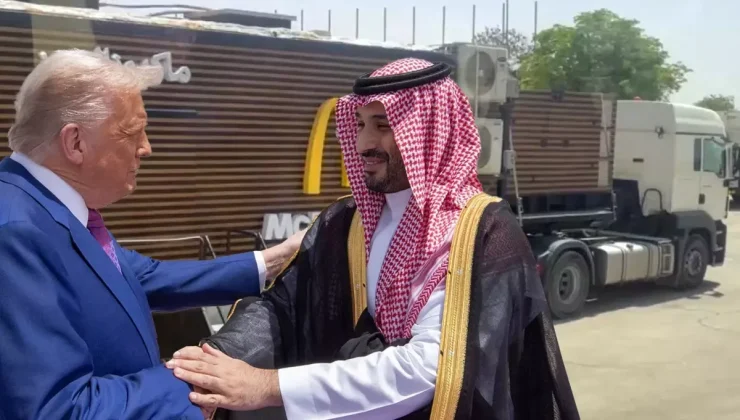 Suudi Arabistan’da kraliyet sarayı bahçesine Trump için mobil McDonald’s şubesi kuruldu
