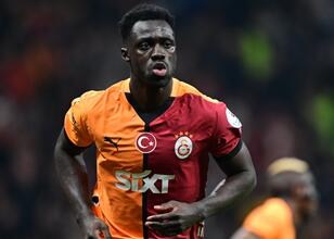 Transfer haberleri: Galatasaray, iki talibi için Davinson’un bonservisini belirledi!